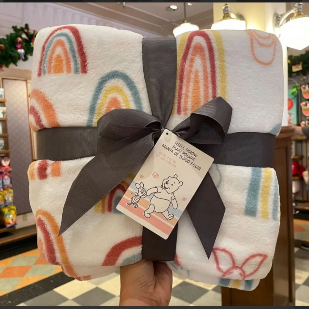Disney Parks Winnie The Pooh and Piglet Be Kind Throw Blanket NEW WITH TAGS!